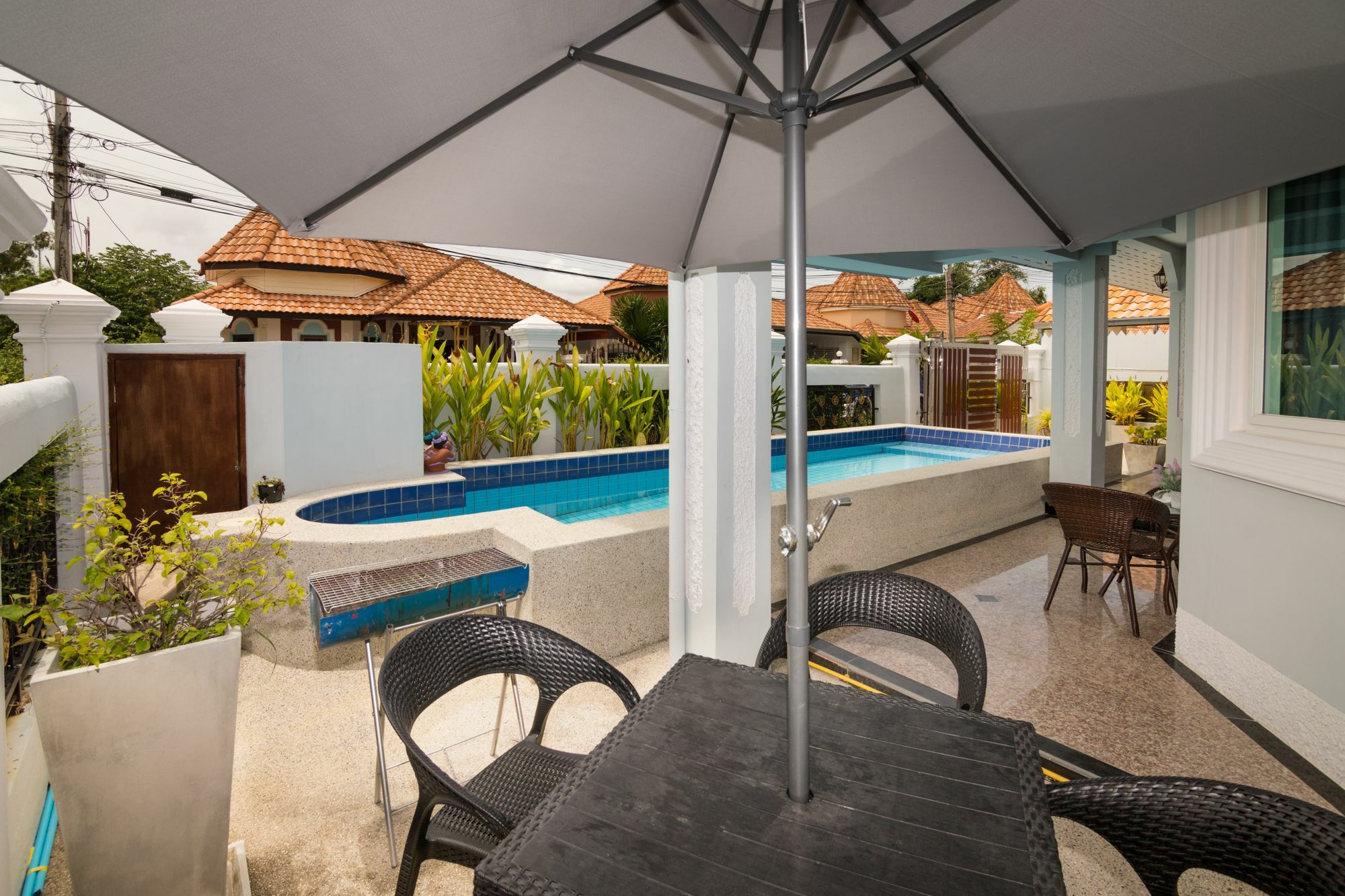 Nowhere Demeter Villa *